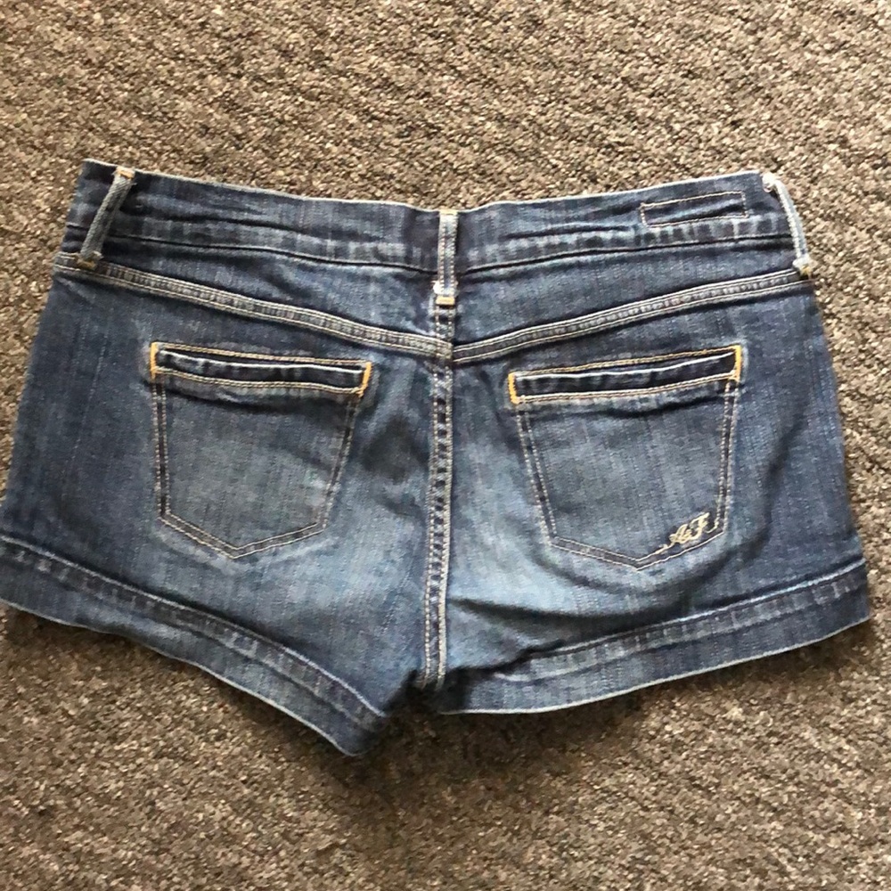 Size 8 Abercrombie short jean shorts